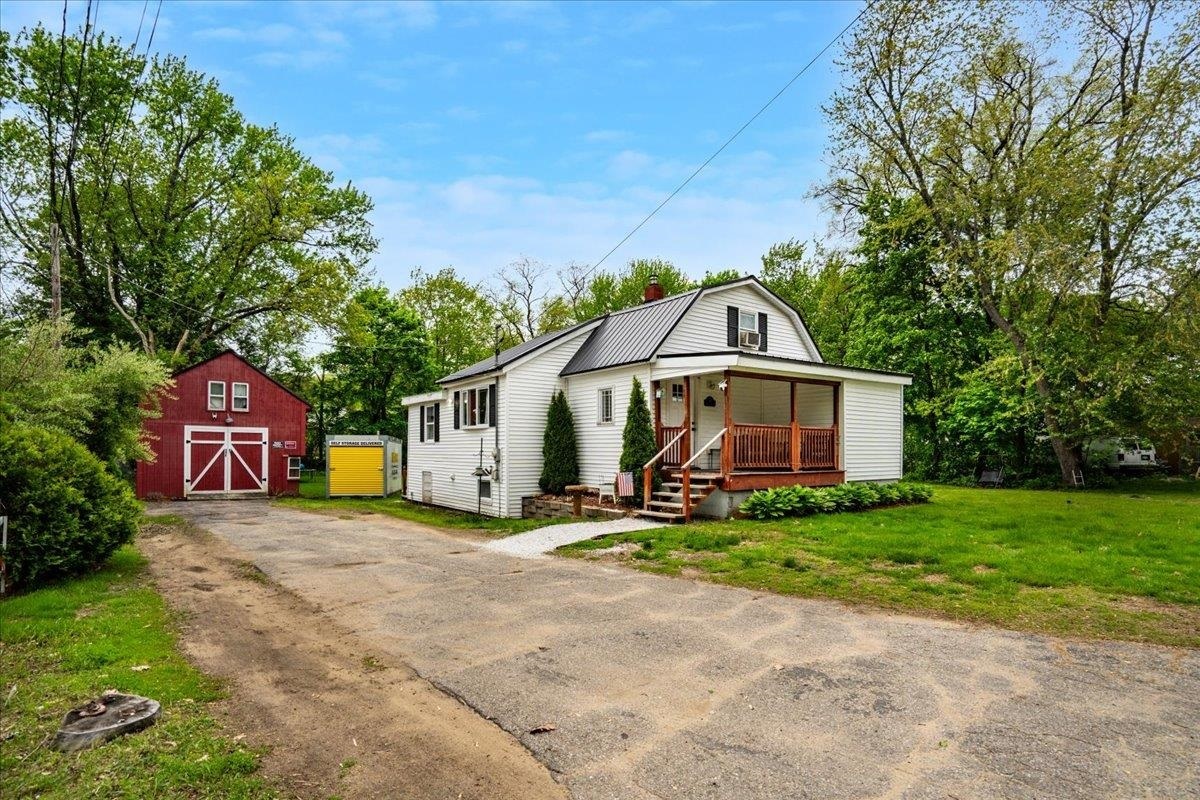 Property Photo: 19 Overland Street NH 03246