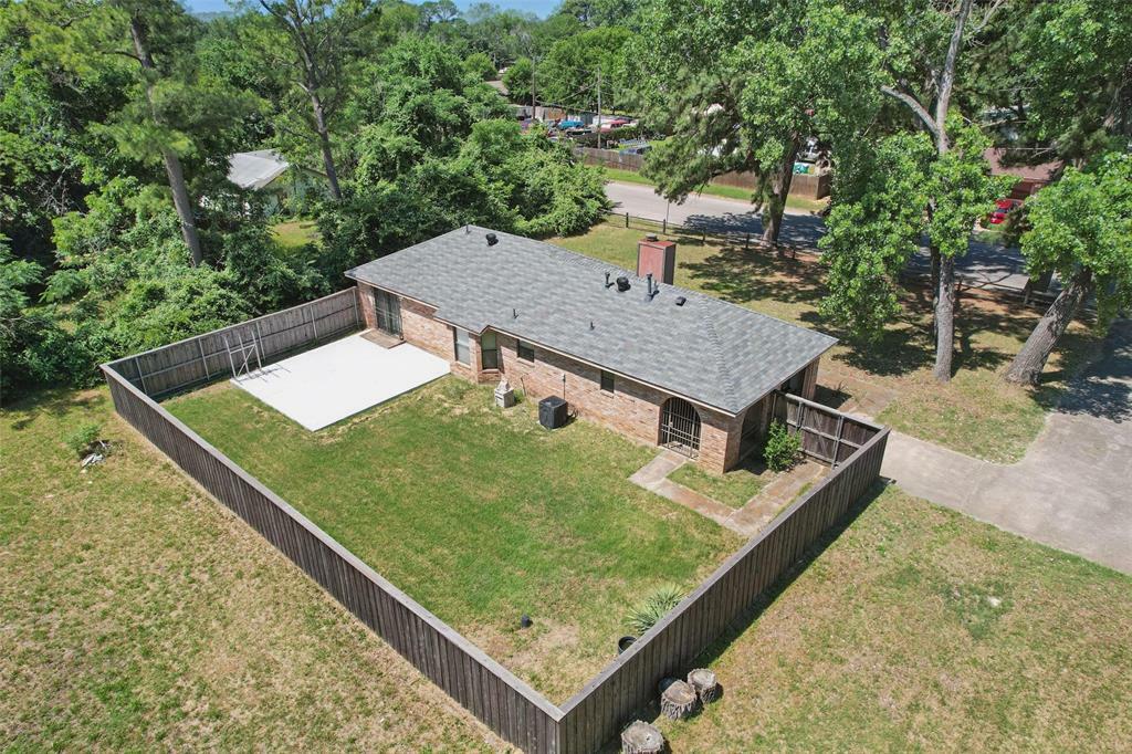 Property Photo: 2701 Mims Street TX 76112