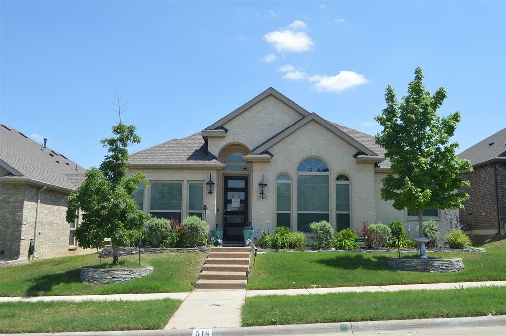 Property Photo: 516 Whetstone Street TX 75115