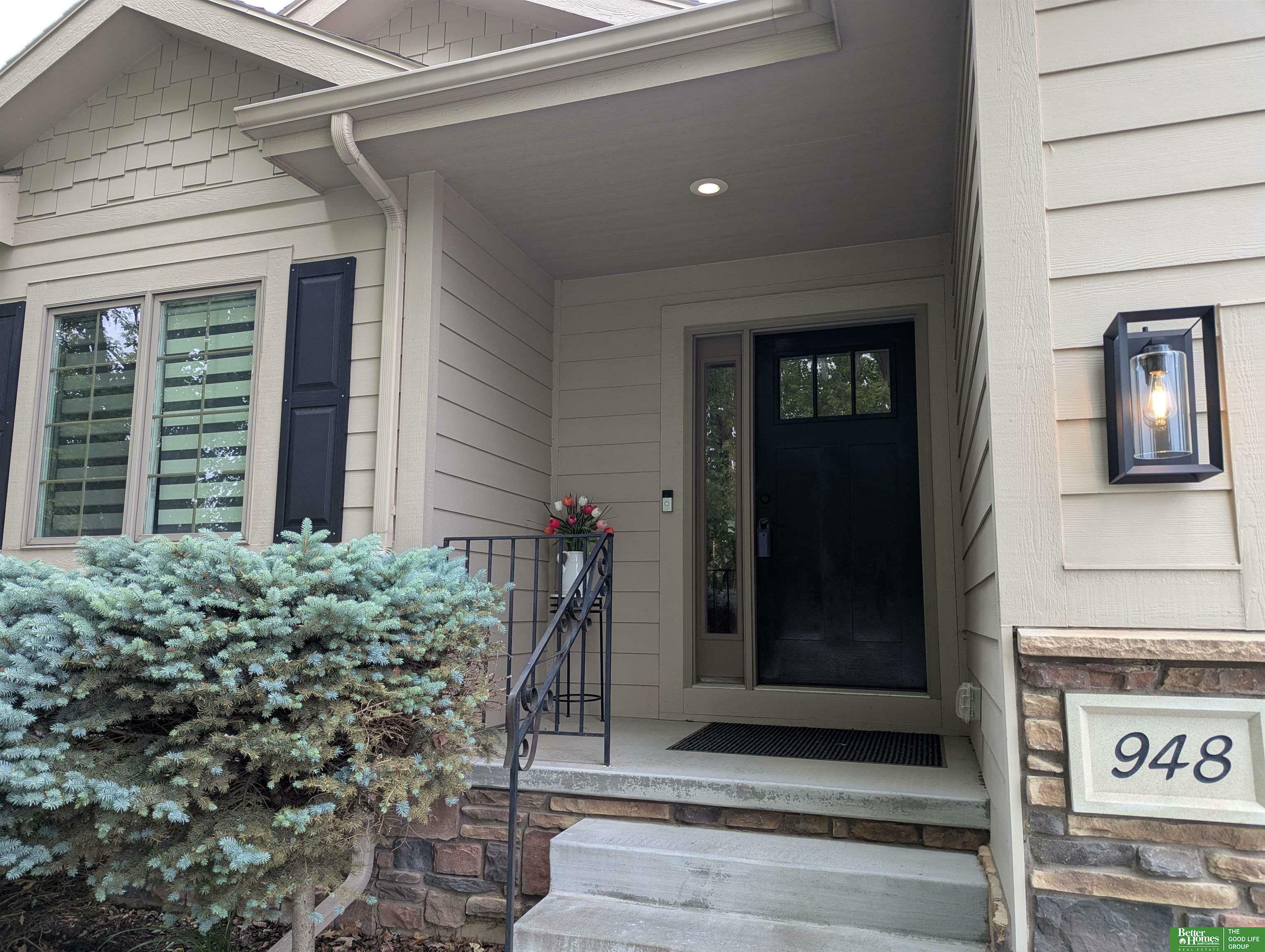 Property Photo: 948 S 183 Street NE 68022