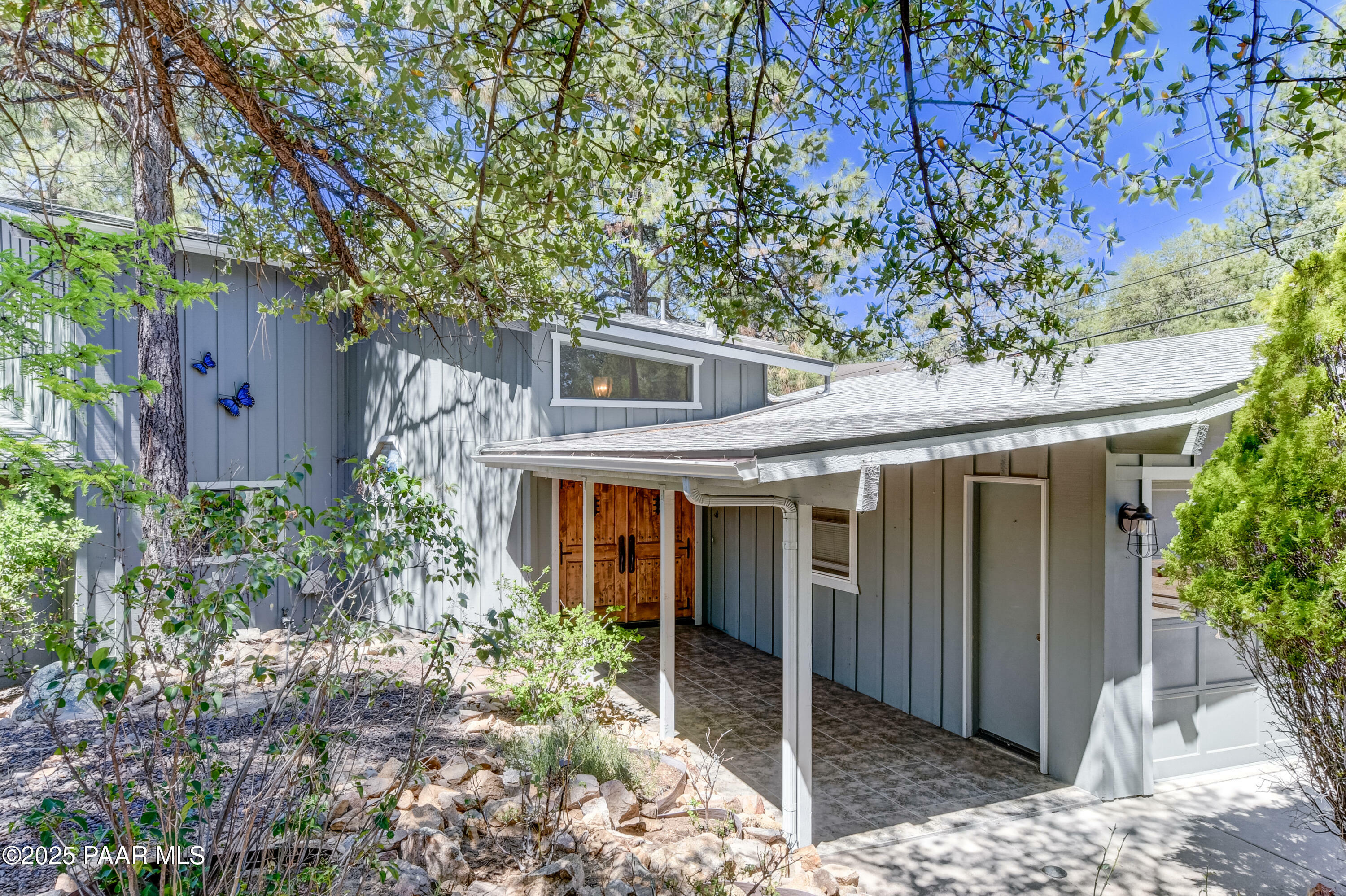 Property Photo:  1106 E Timber Ridge Rd Road  AZ 86303 