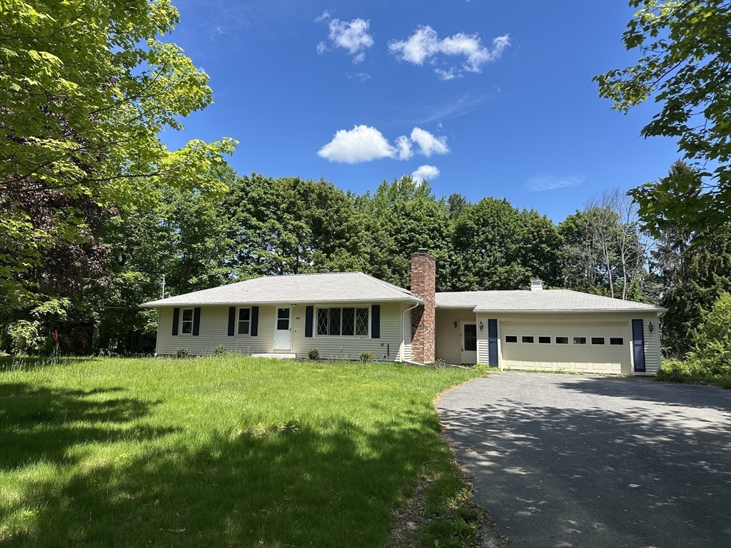 Property Photo: 622 Shrewsbury St MA 01520