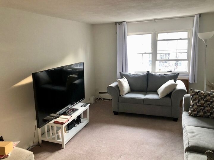 Property Photo:  31 Pond St 20  MA 02451 
