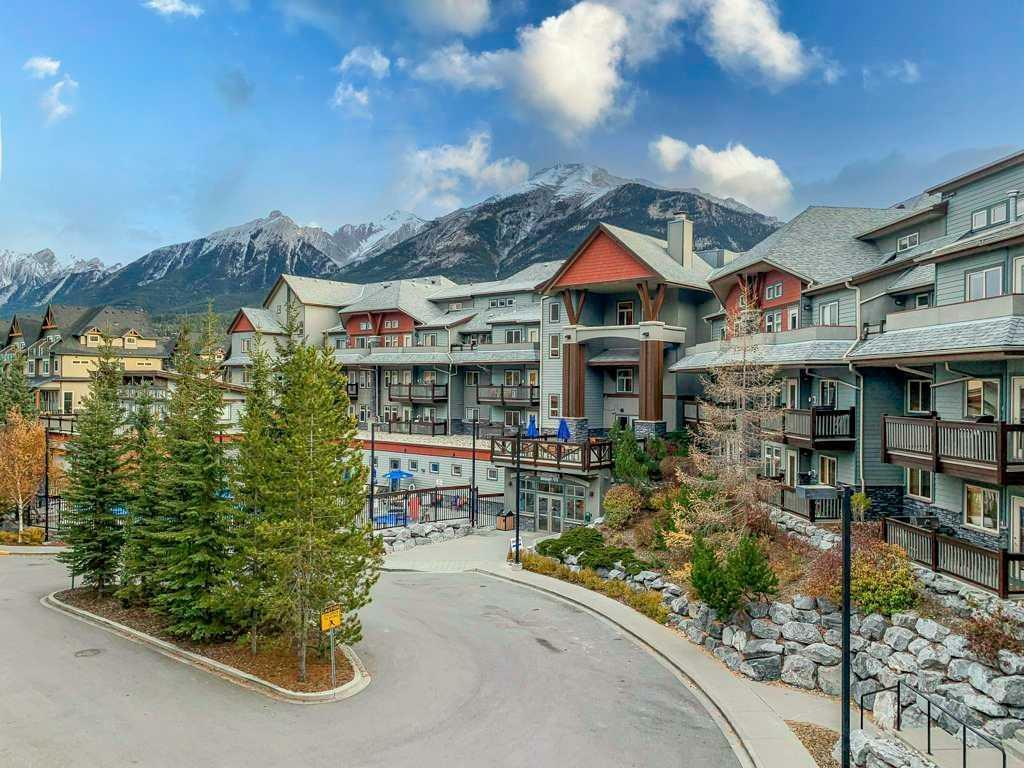 Photo de la propriété: 107 Montane Road 203 AB T1W 3J2