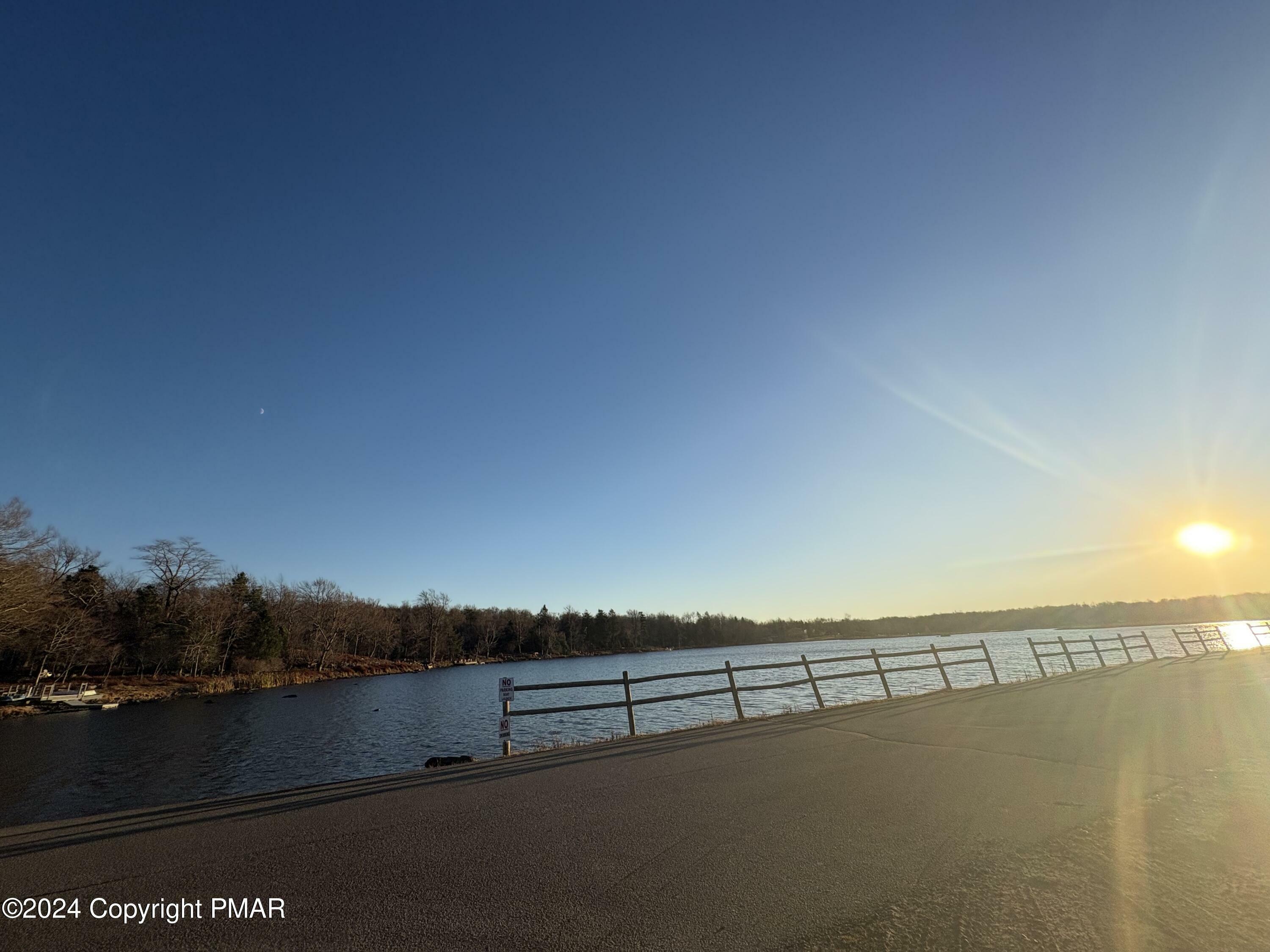 Property Photo: 23 Hemlock Lane PA 18424