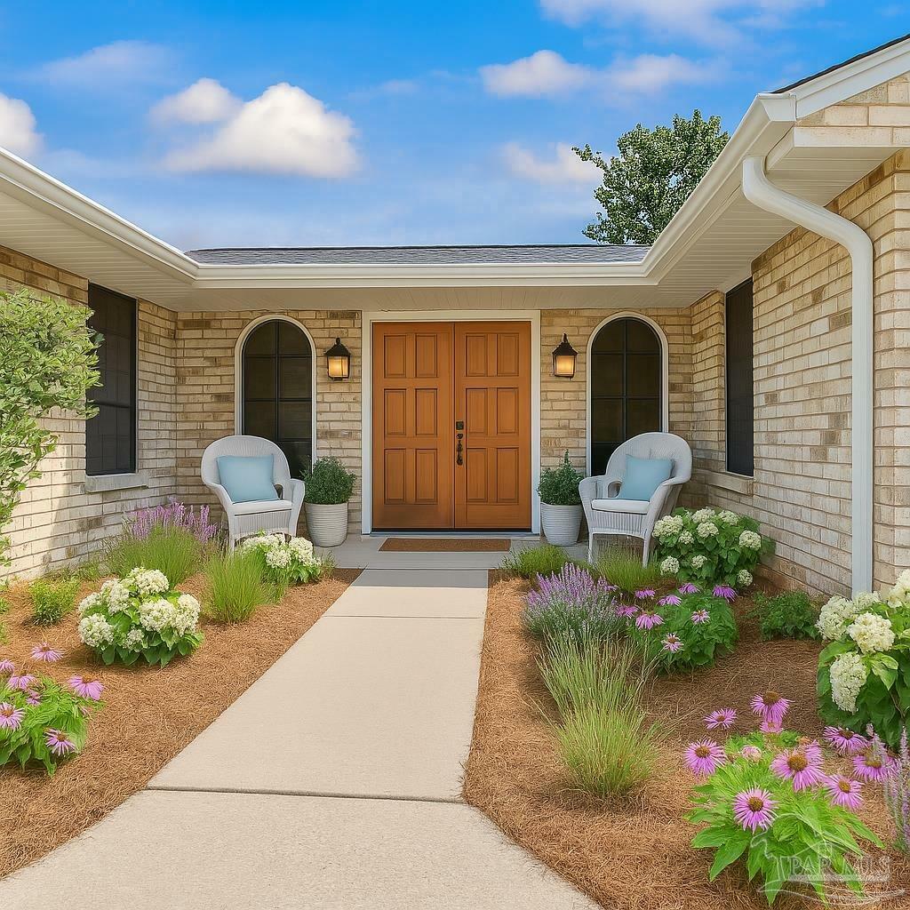 Property Photo: 5800 Limestone Rd FL 32504