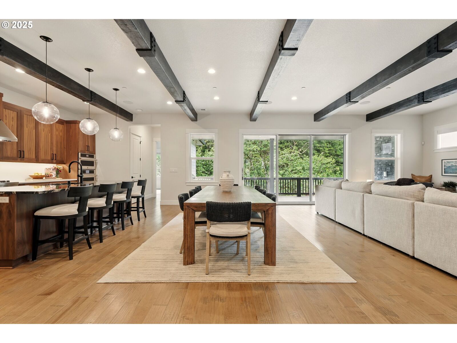 Property Photo: 3125 N 50th Ave WA 98607
