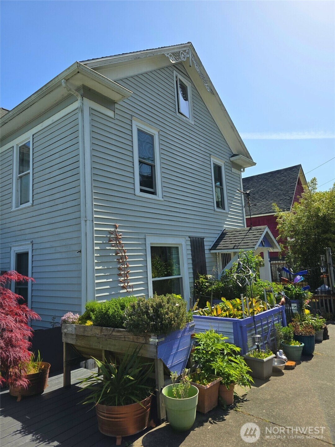 Property Photo: 513 W 1st Street WA 98586