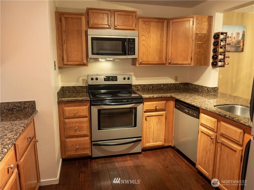Property Photo:  12840 SE 40th Court B12  WA 98006 