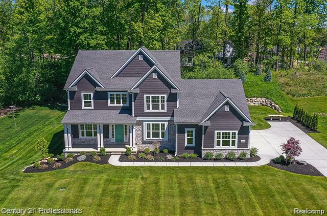 Property Photo: 9058 Fielding Drive MI 48116