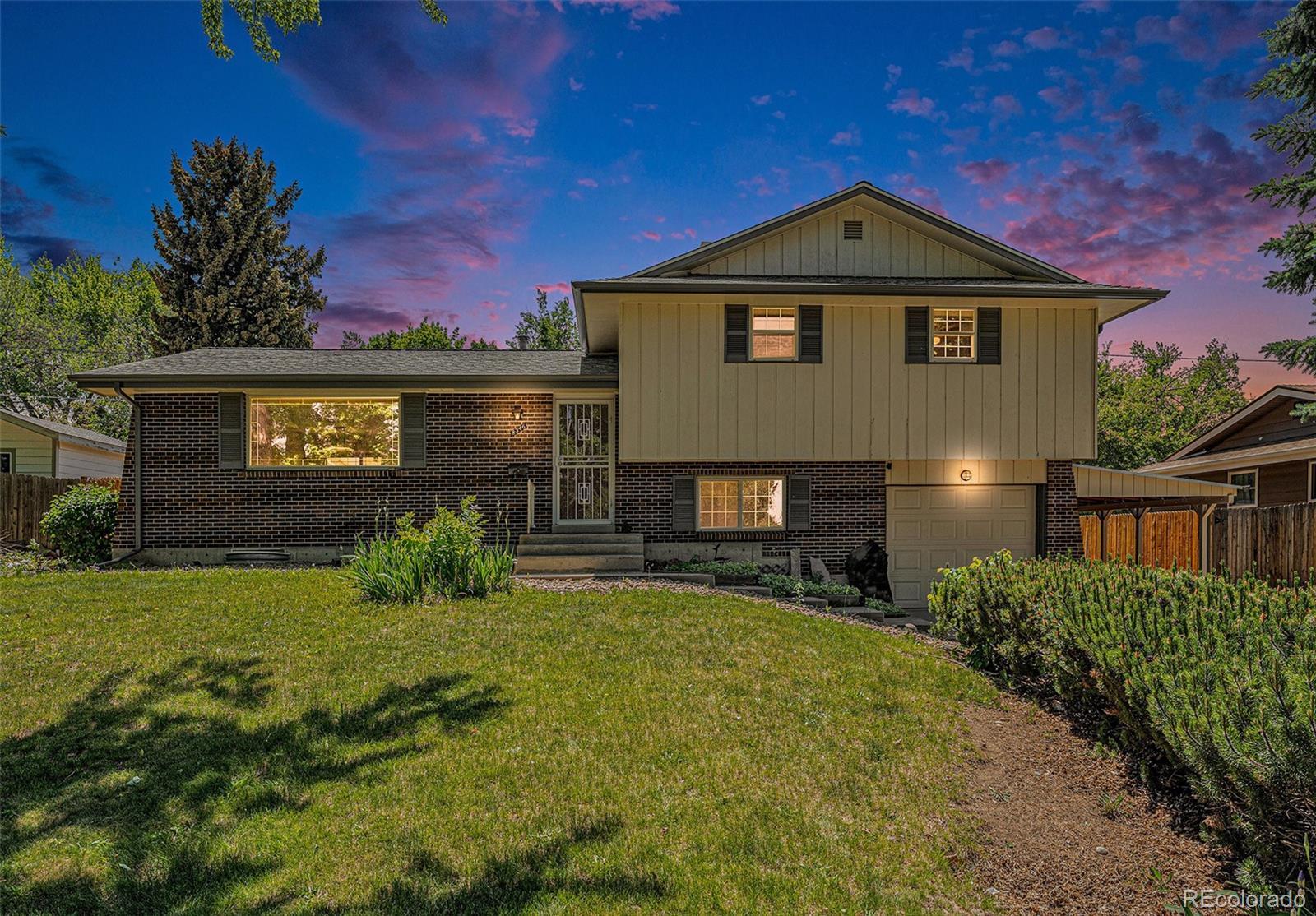 8346 W Woodard Drive  Lakewood CO 80227 photo