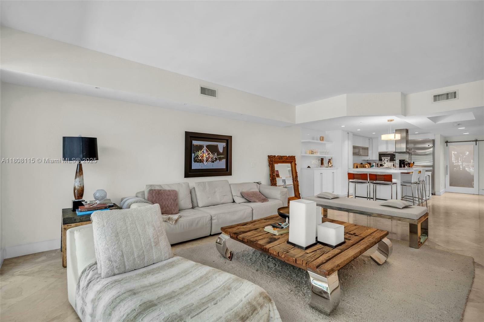 Property Photo: 765 Crandon Blvd 109 FL 33149