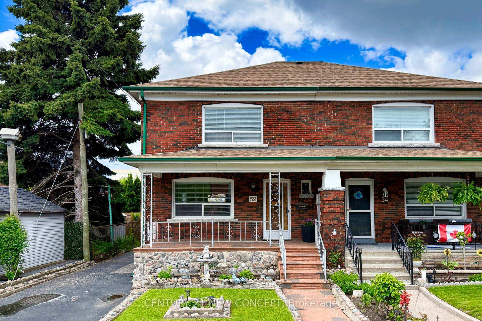 52 Frankdale Avenue  Toronto ON M4J 4A2 photo
