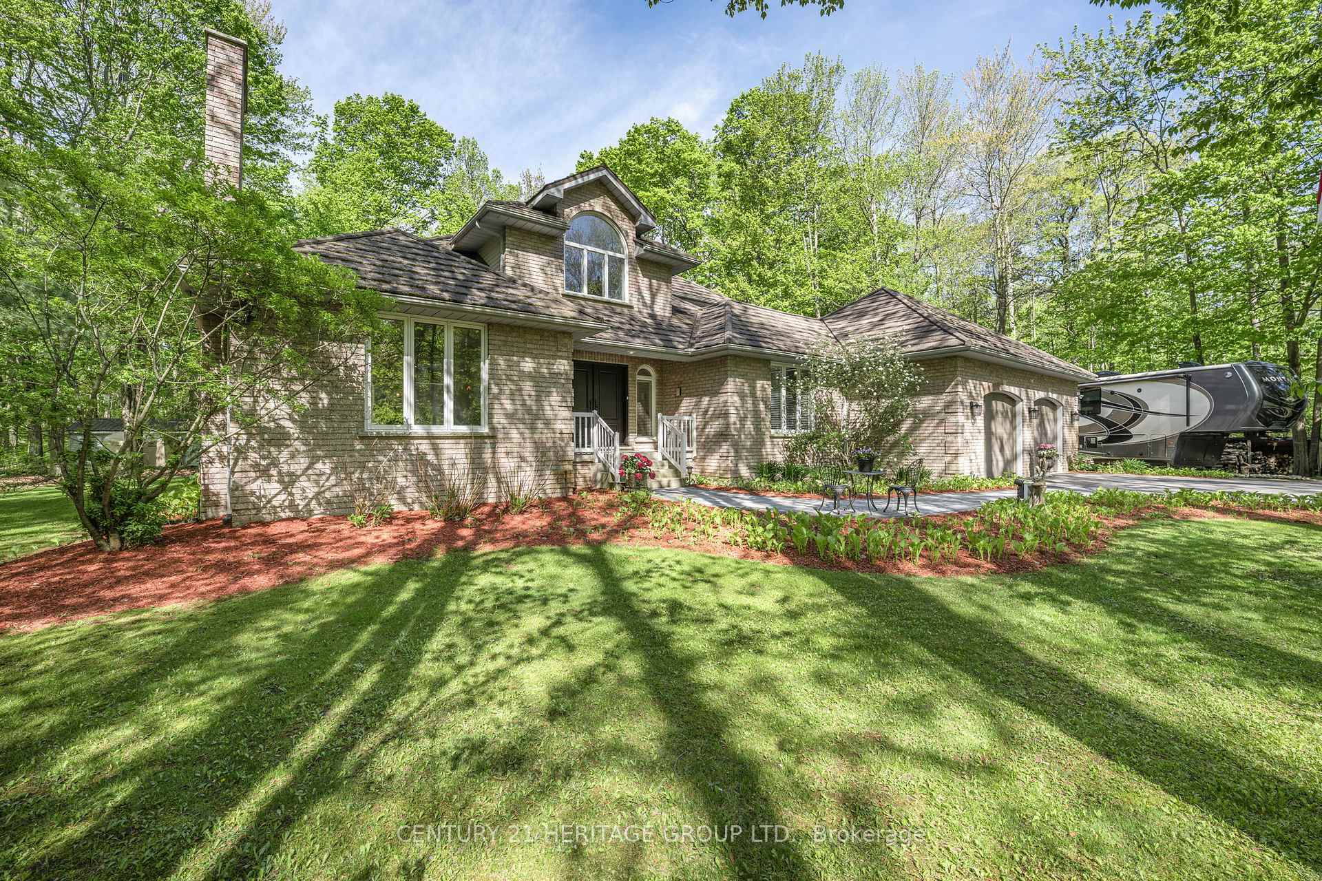 Property Photo: 51 Deer Lane ON L0M 1J0