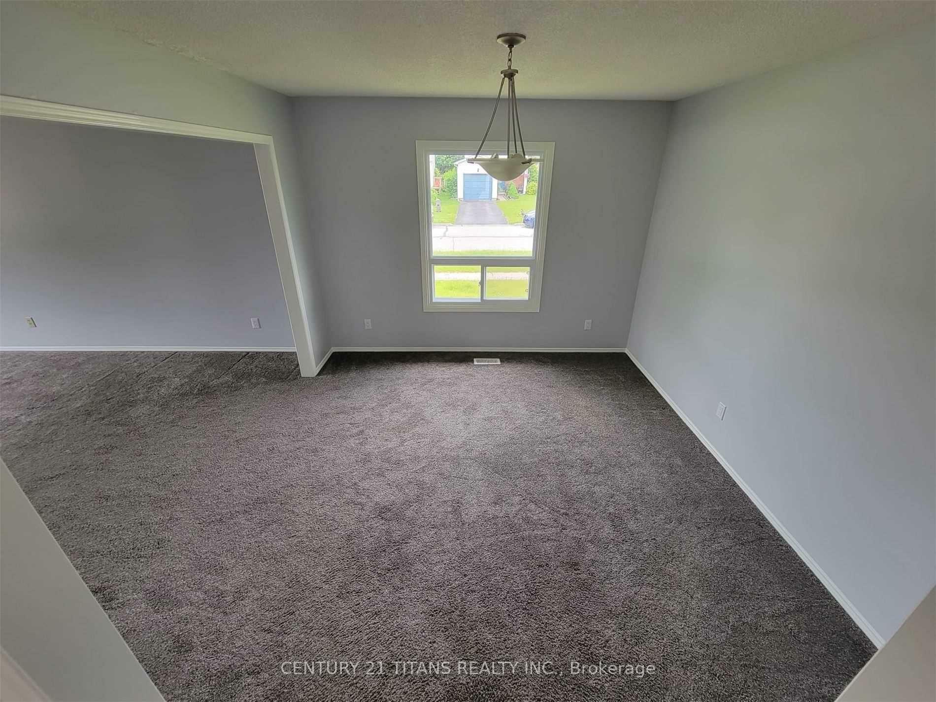 Property Photo: 920 Heenan Street ON K9A 5H1