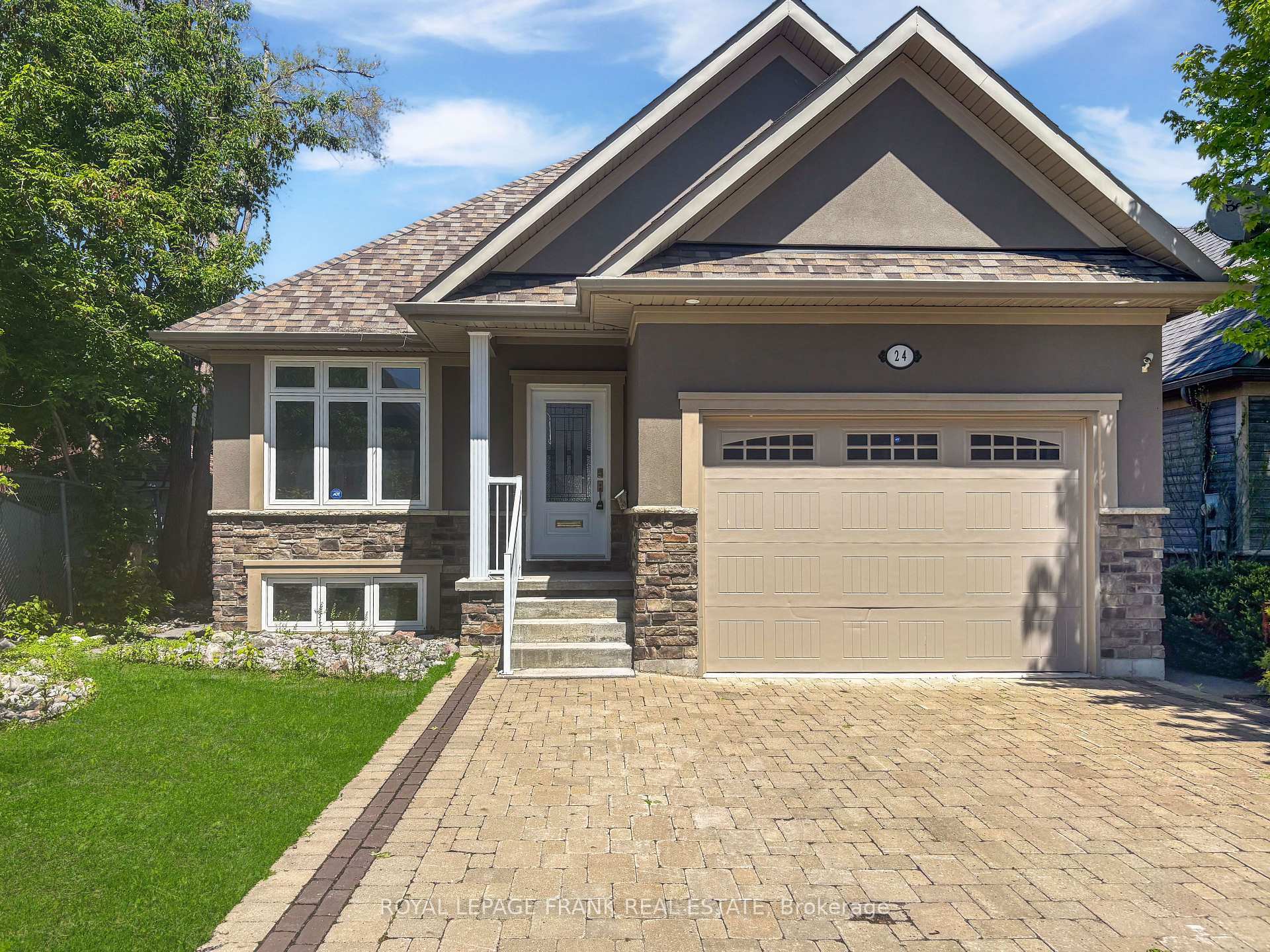 Property Photo: 24 Brinton Drive 8 ON K9J 8S8