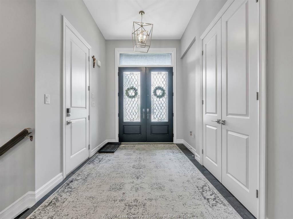 Property Photo: 1850 Queens Valley Drive ON N9Y 0G6