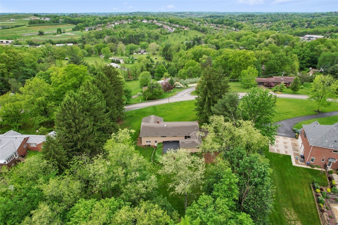 Property Photo: 658 Bower Hill Rd. PA 15367