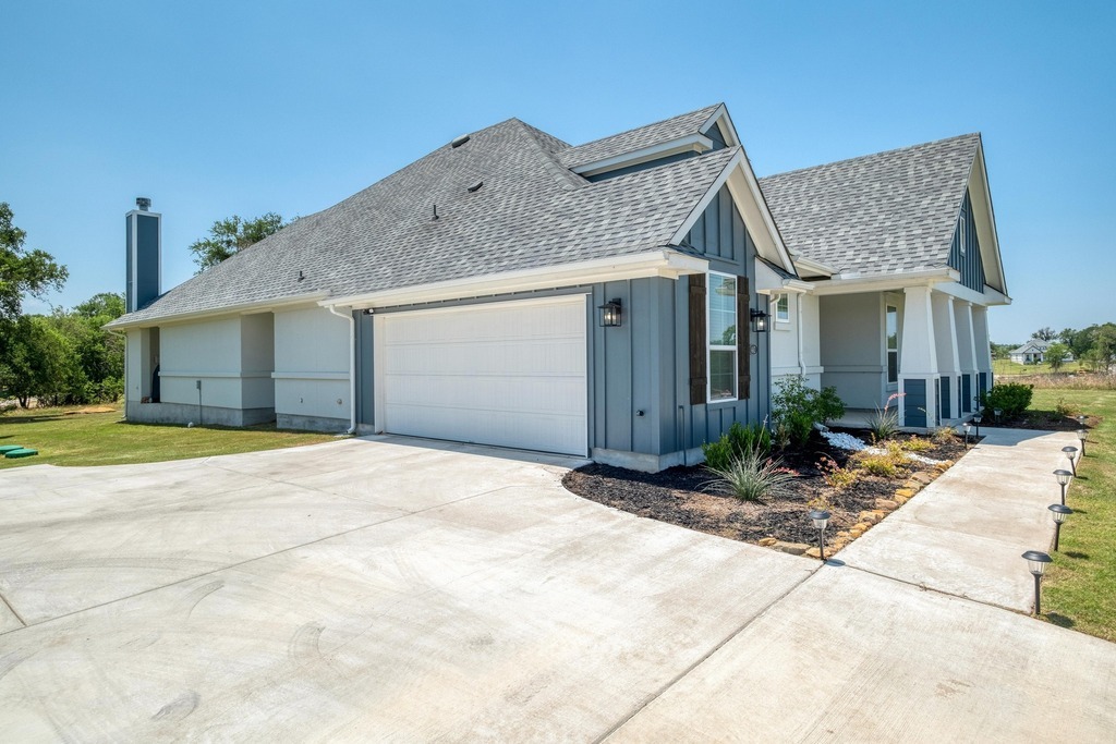 Property Photo:  441 Double Eagle Ranch Drive  TX 78612 