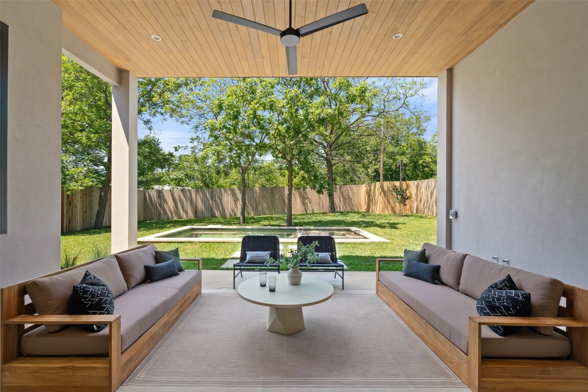 5218 Valley Oak Drive  Austin TX 78731 photo