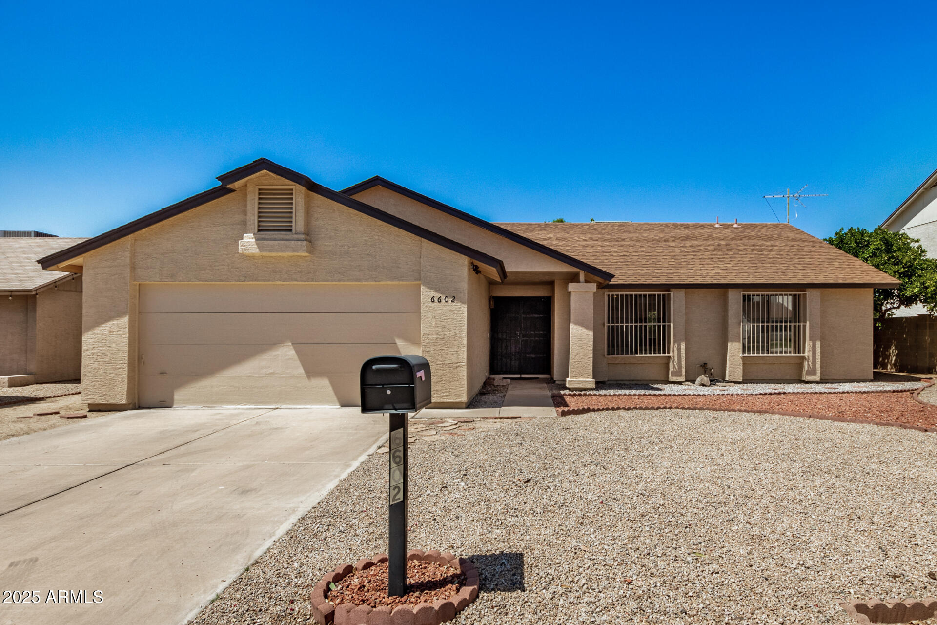 Property Photo: 6602 W Ironwood Drive AZ 85302