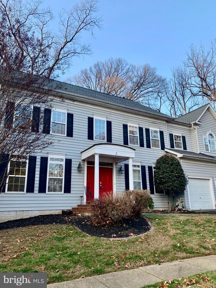 Property Photo: 7 Big Oak Court MD 20850