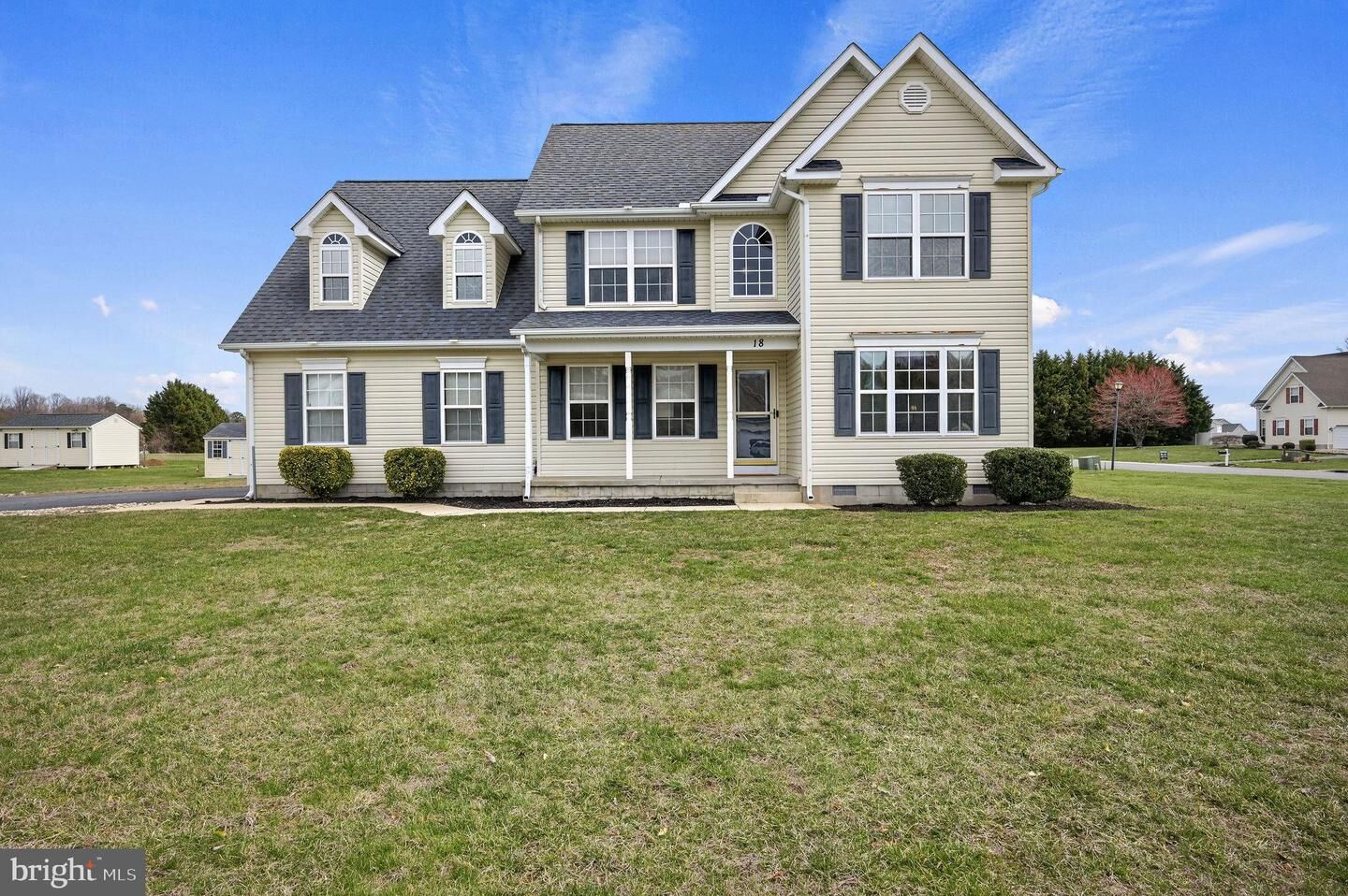 Property Photo: 18 Springflower Place DE 19962