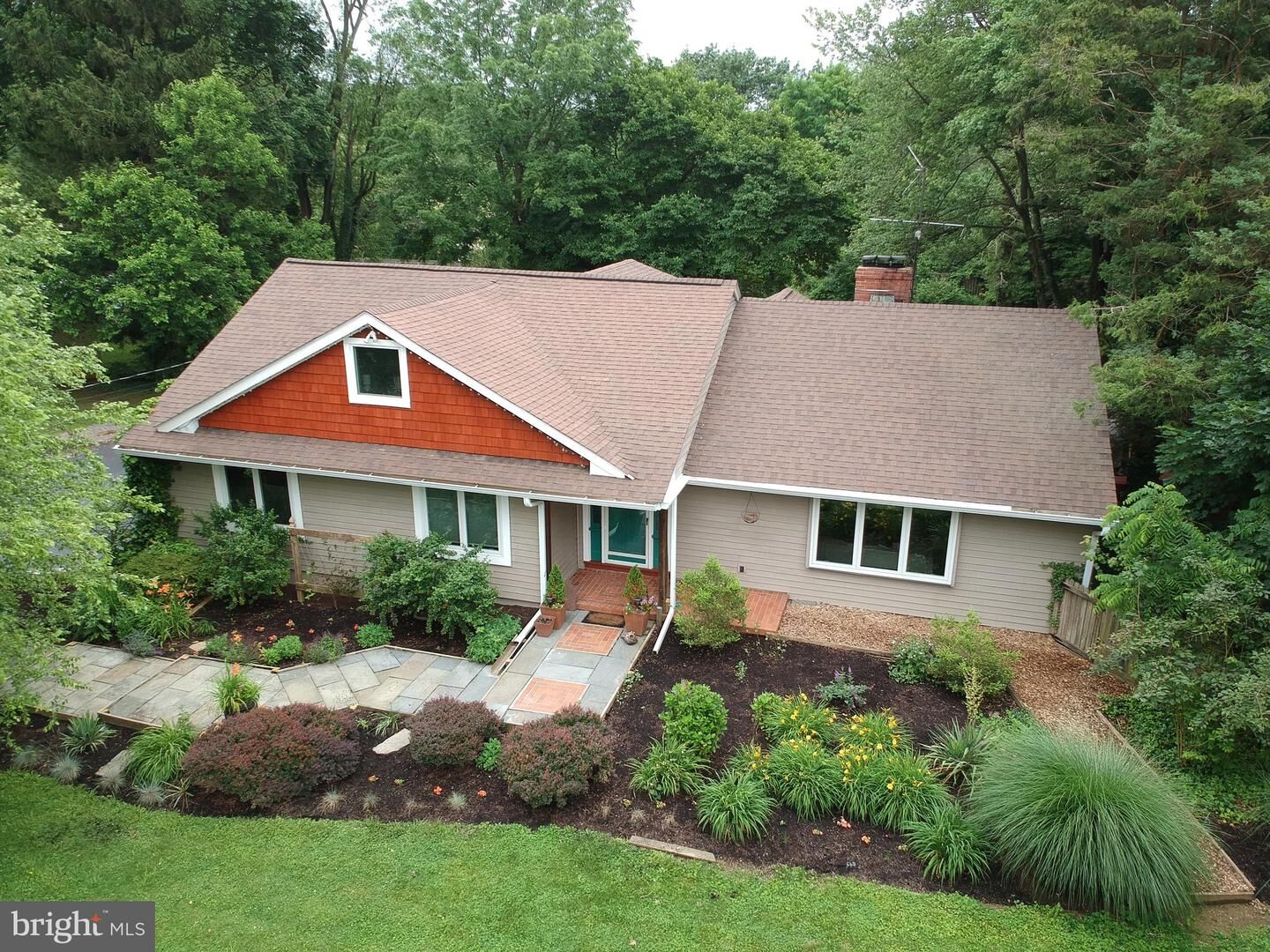 Property Photo:  14 Greenhill Road  PA 19380 
