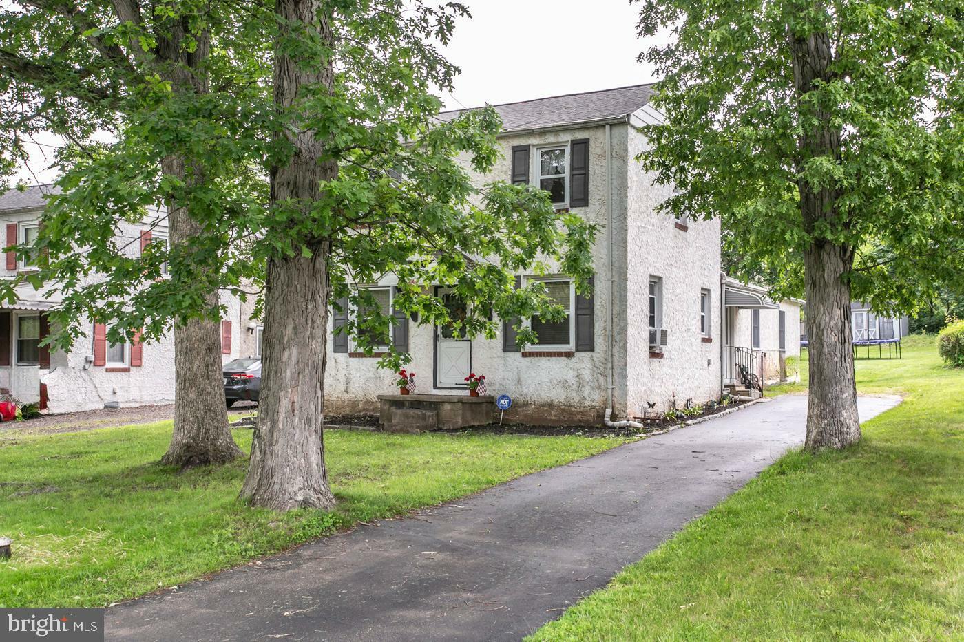 Property Photo: 7 Hollywood Avenue PA 19403