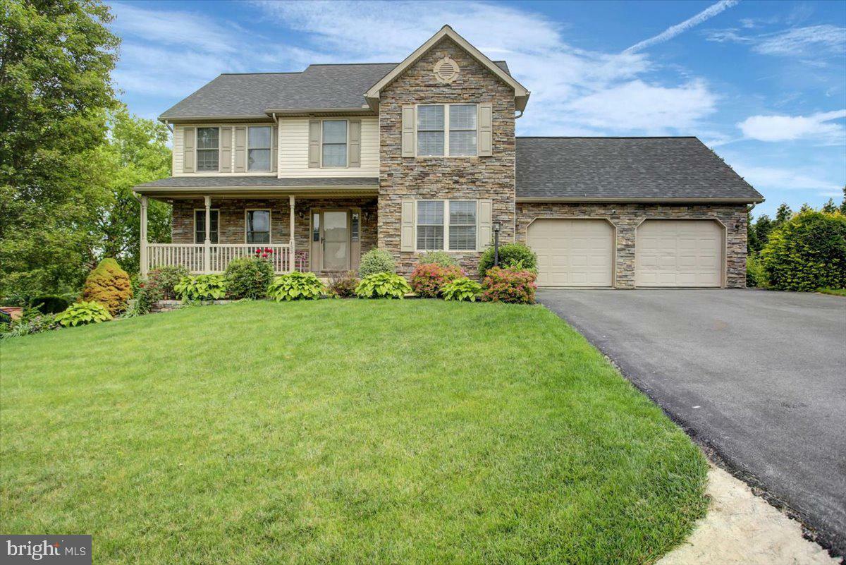 Property Photo:  133 Granny Smith Lane  PA 17222 