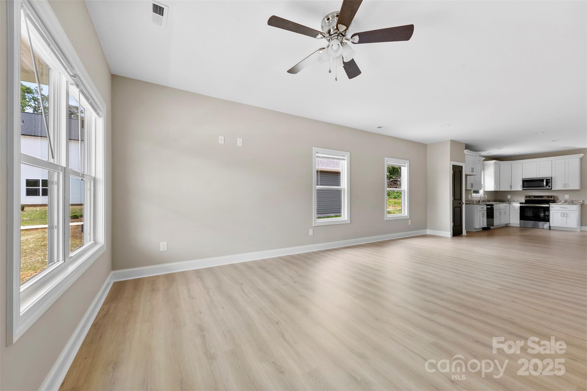 Property Photo: 213 Benfield Road NC 28086