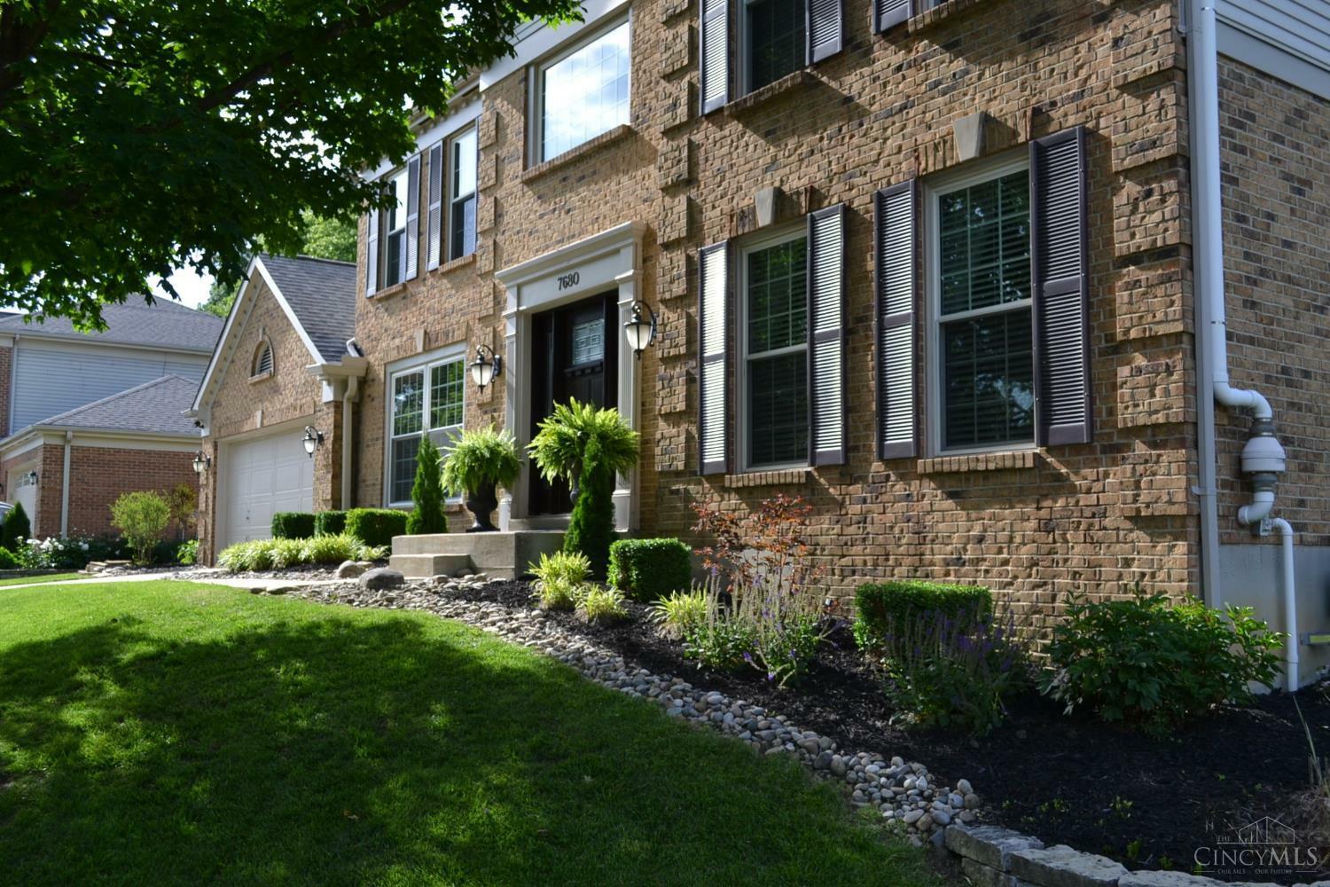 Property Photo:  7680 Hampton Place Lane  OH 45244 