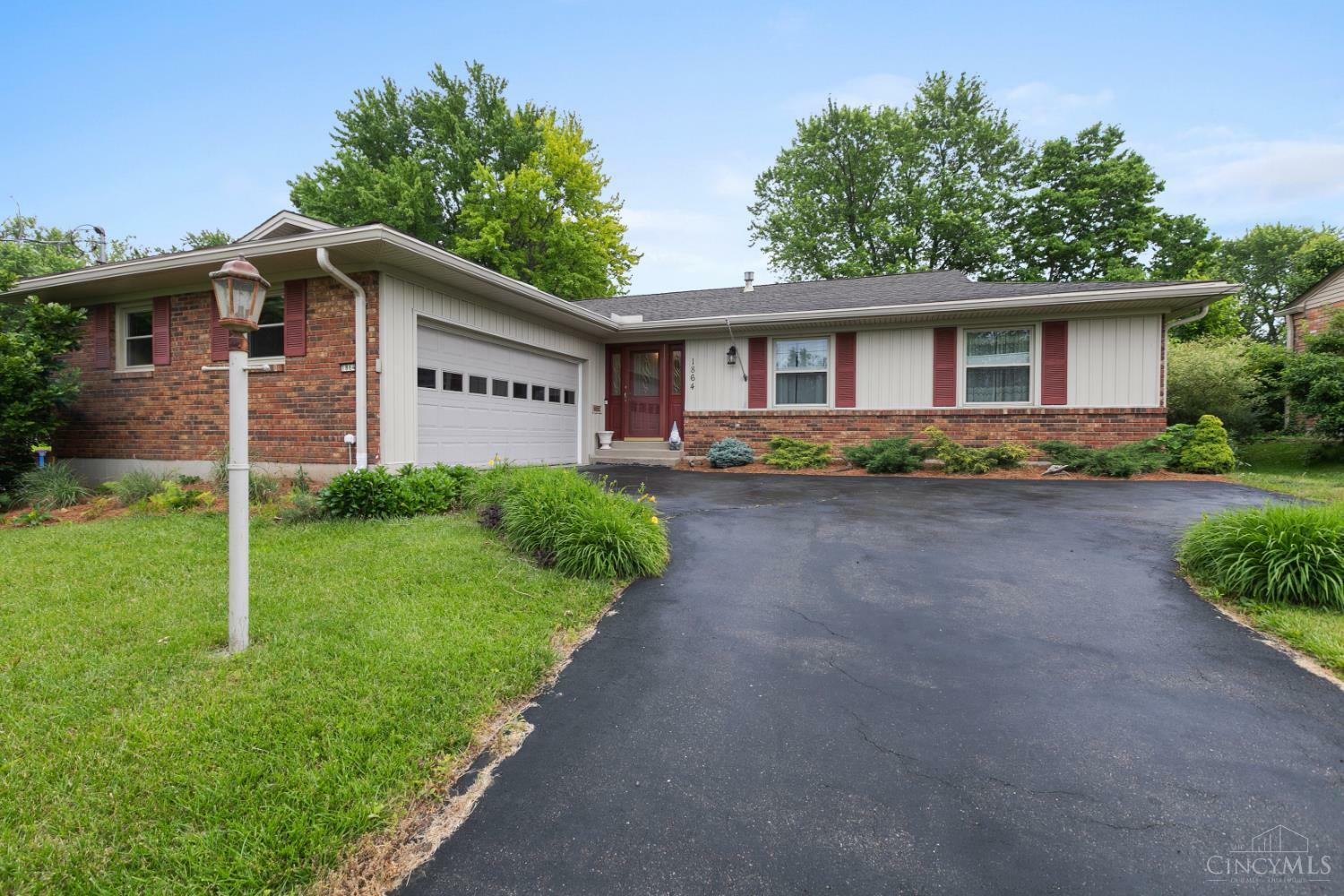 1864 Edgewater Drive  Springfield Twp. OH 45240 photo