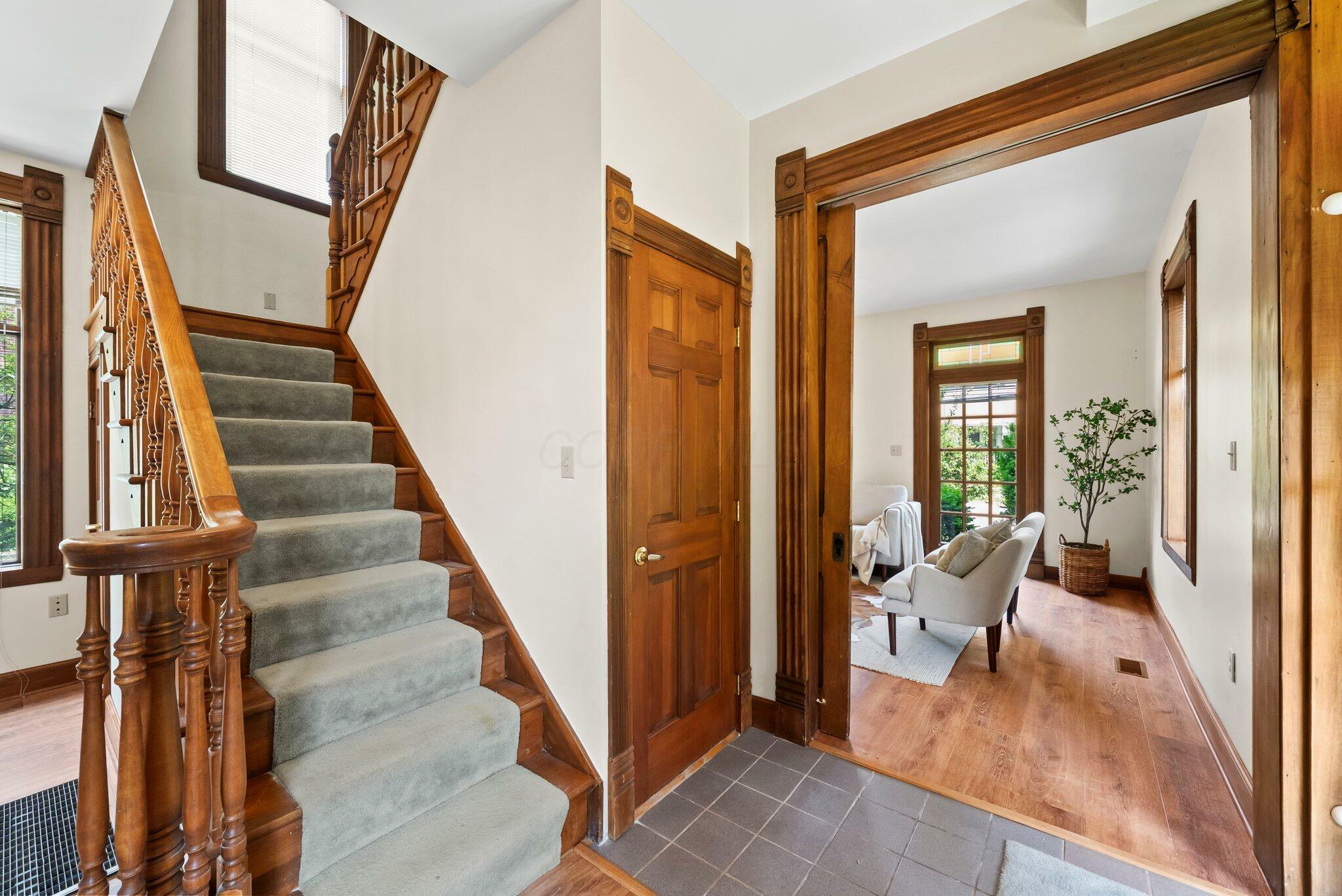 Property Photo: 41 Hanford Street OH 43206