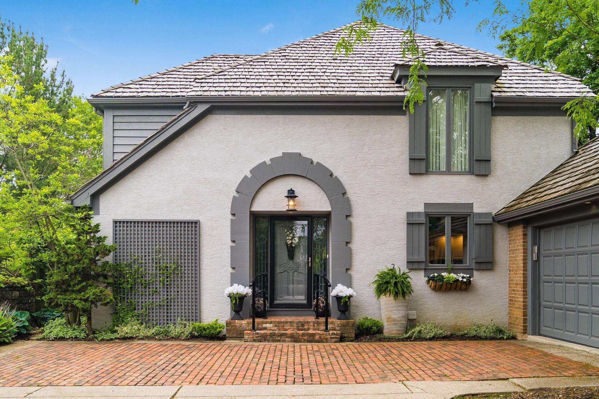 Property Photo: 8547 Pitlochry Court OH 43017