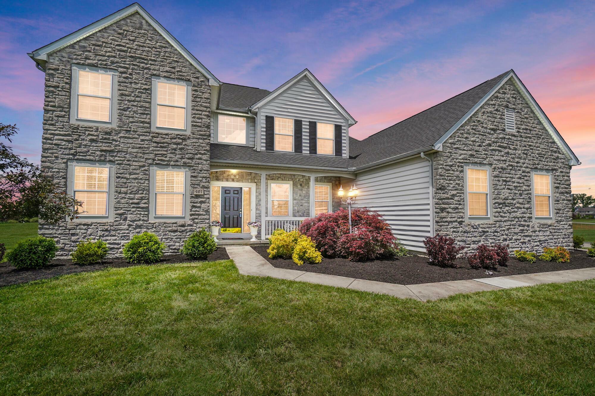 Property Photo: 401 Warrenpoint Lane OH 43062