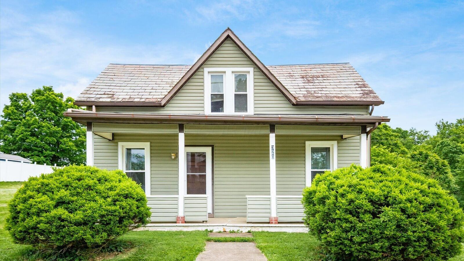 Property Photo:  320 S Market Street  OH 43783 