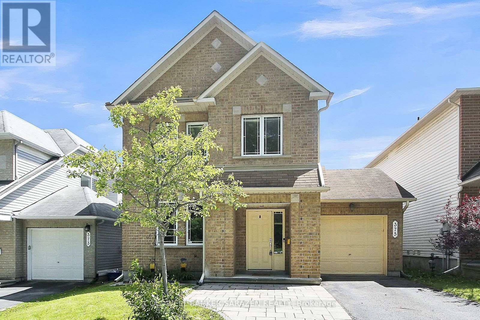Property Photo: 375 Cresthaven Drive ON K2G 6Z6