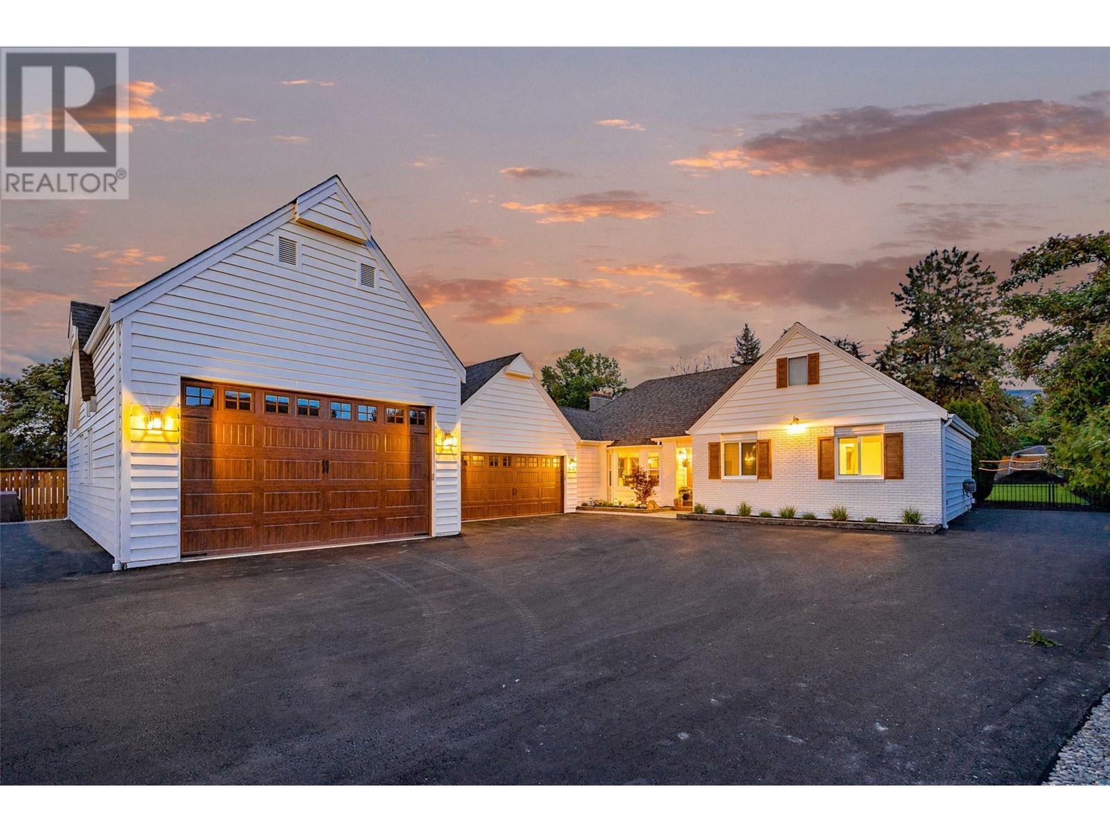 1451 Oakridge Road  Kelowna BC V1W 3A8 photo
