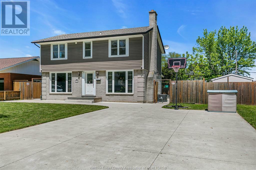 Photo de la propriété: 770 Lynn ON N9G 1G7