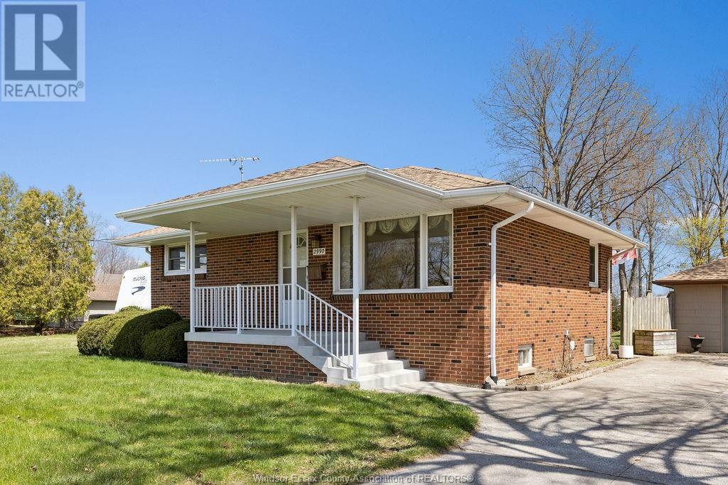 Property Photo: 2990 Pillette Road ON N8T 3J3