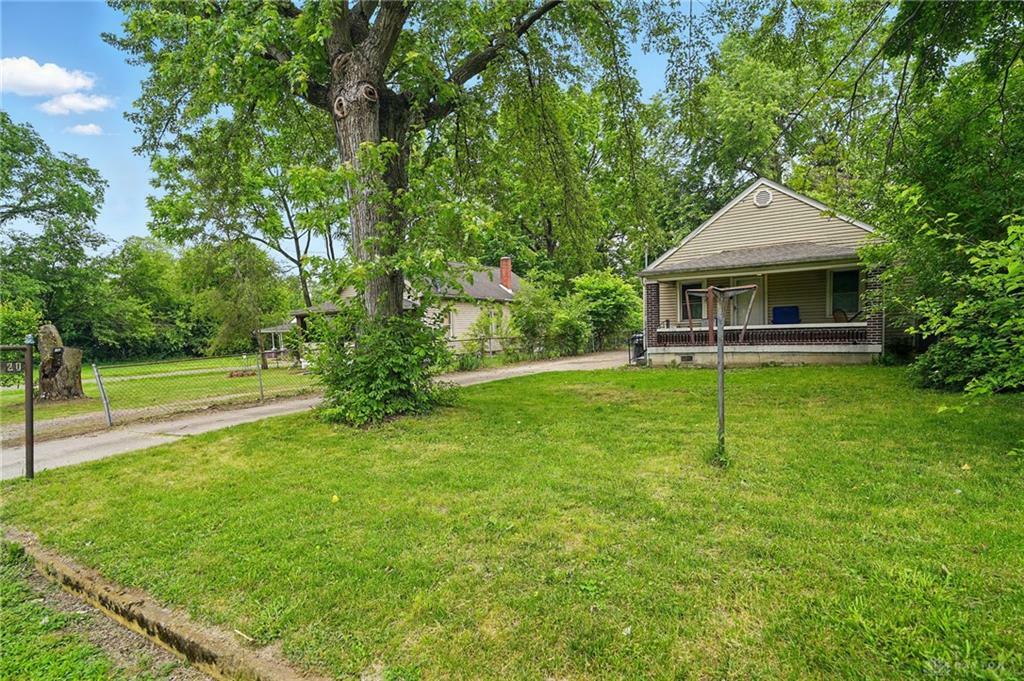 Property Photo: 3020 Seneca Street OH 45044