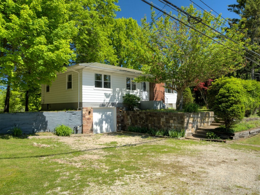 6620 W Ridge Road  Fairview PA 16415 photo