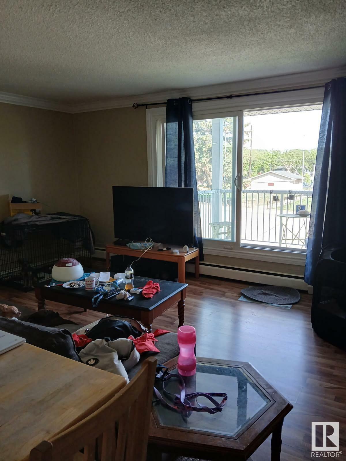 Property Photo: 6307 118 Avenue NW 207 AB T5W 1G2