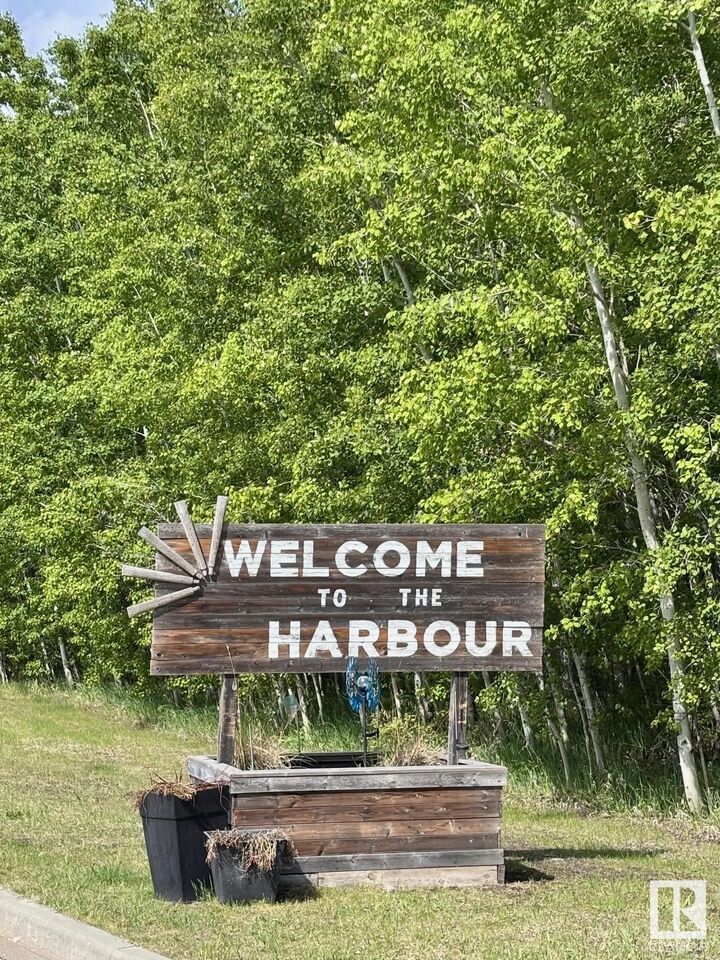 3410 Ste. Anne Trail 30  Rural Lac Ste. Anne County AB T0E 0A1 photo