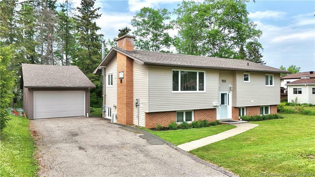 Property Photo: 920 Msgr Godin Court NB E2A 4E6