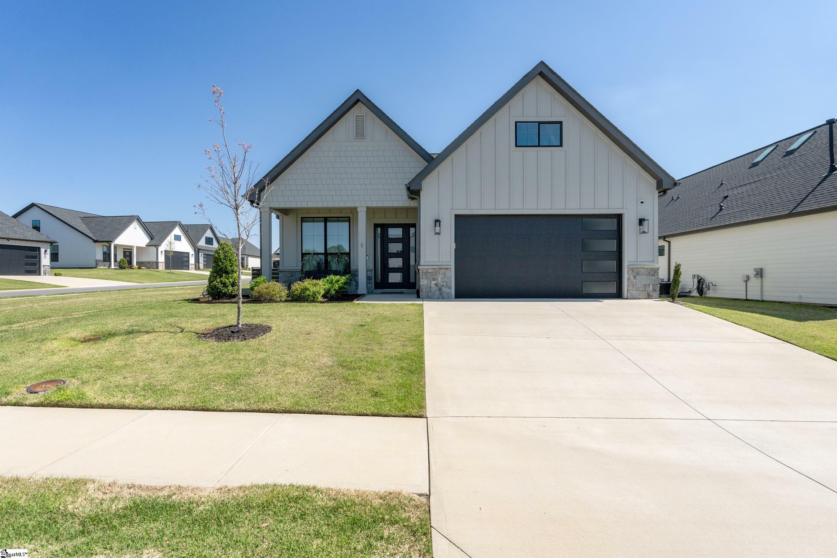 Property Photo: 1 Winding Rock Road SC 29680