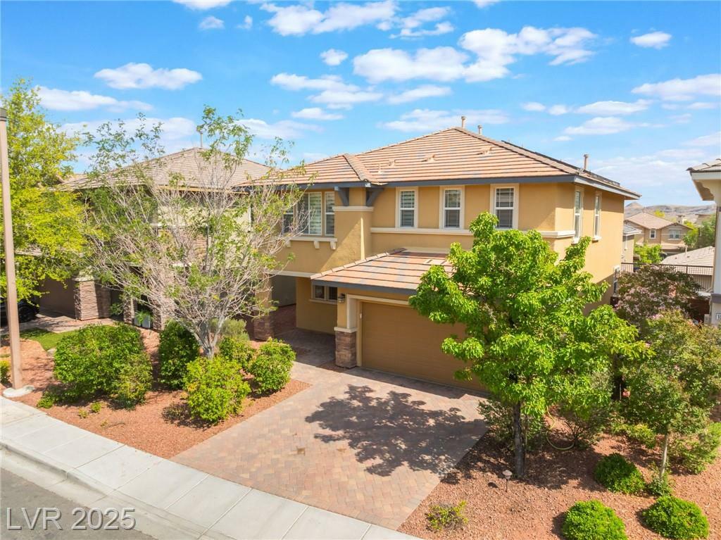 Property Photo: 10315 Turia Gardens Road NV 89135