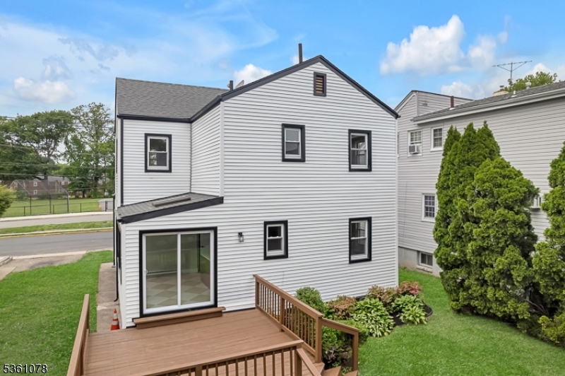 Property Photo: 1535 Leslie St NJ 07205