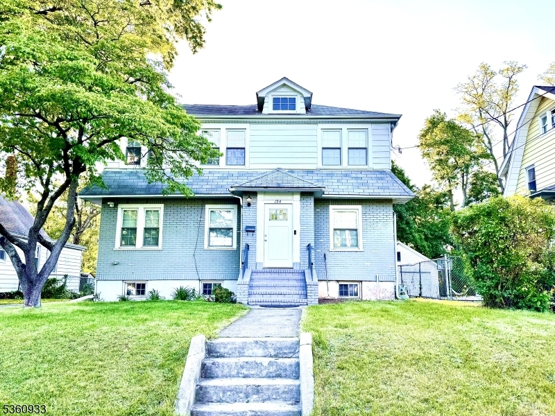Property Photo: 194 Elm Ave NJ 07666